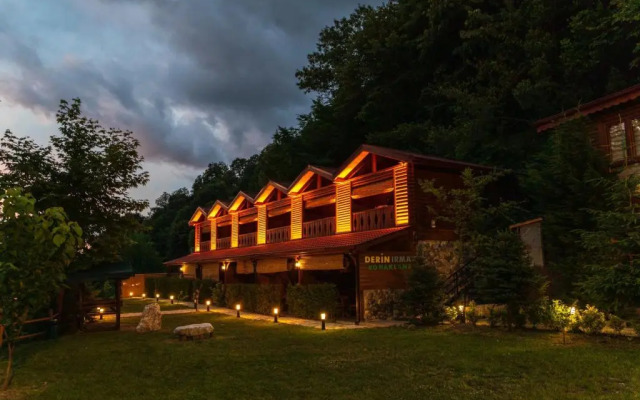 Derin Irmak Bungalow