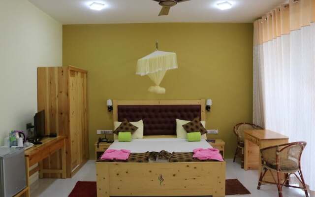 Ella's Edge Resort