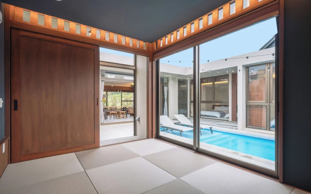 Reflexion Villas GLANZ