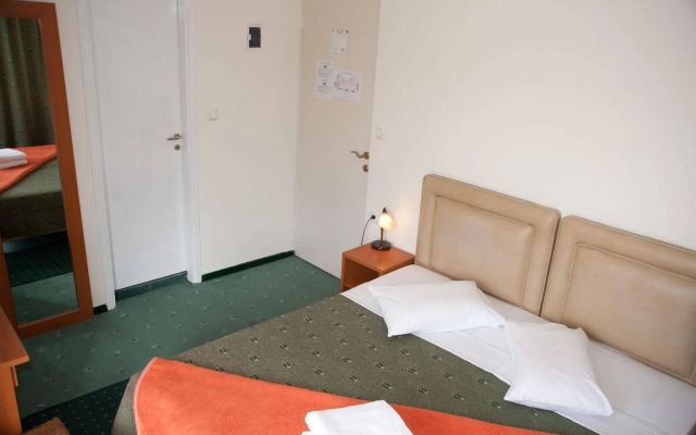 Nestorion Hotel
