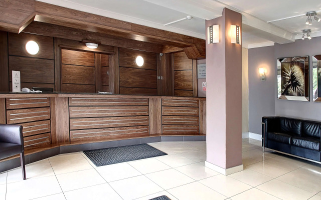 Best Western Gatwick Skylane Hotel