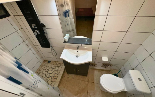Azur Hotel