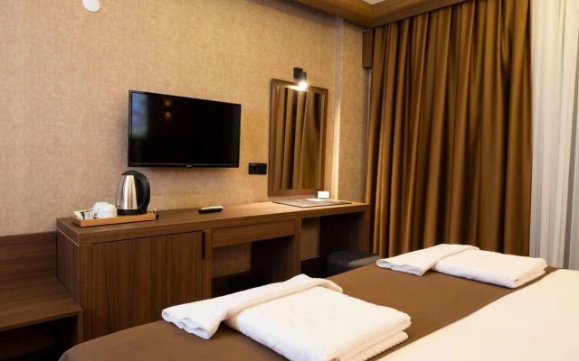 Duqqan Deluxe Hotel