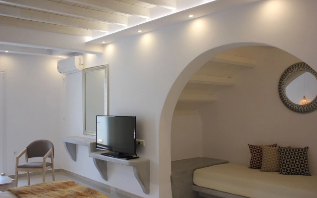 Nicolaus Club Prime Naxian