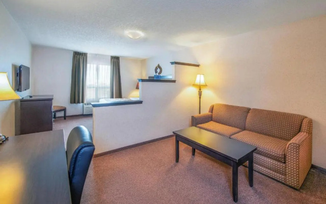 Quality Inn & Suites