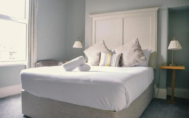 Marine Guest House