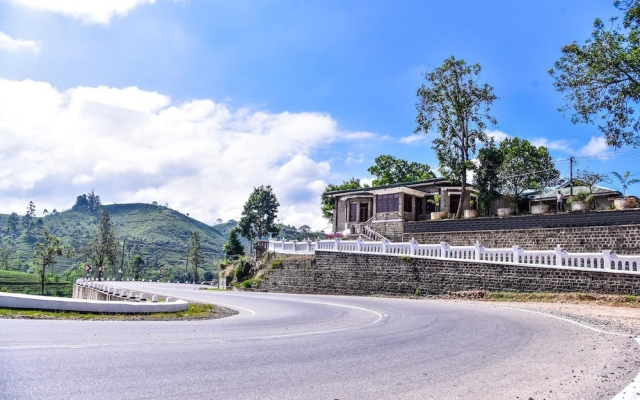 Grand Peak Bungalow