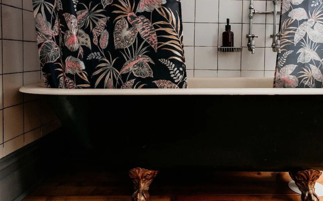 The Rabbit Hole Inn at Harvest Home