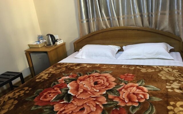 Mya Sabai Motel