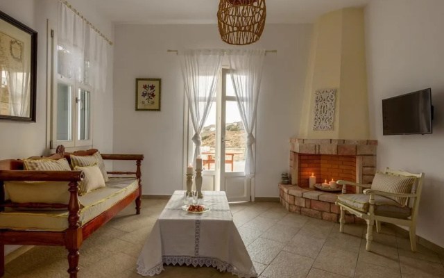 Kimolos Houses