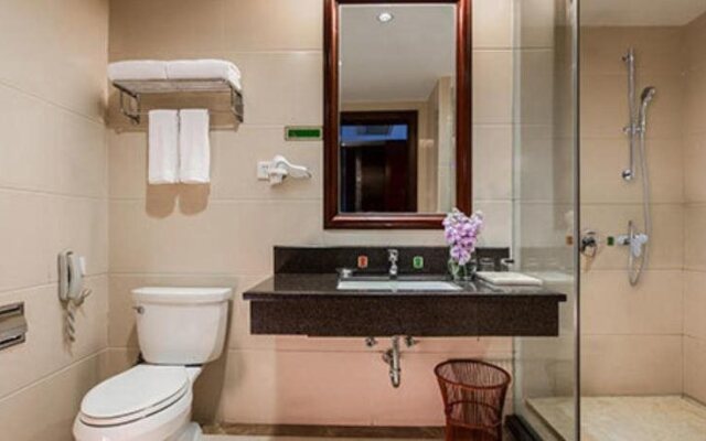 Vienna Hotel Dongguan Changping Swan Lake Road