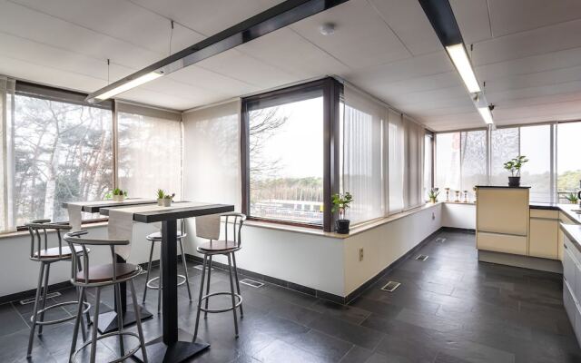 Villa in Heusden With Balcony, Terrace & Garden