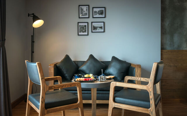 Bespoke Trendy Hotel Hanoi