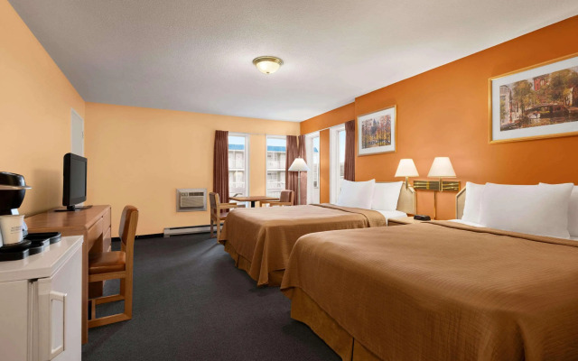 Travelodge by Wyndham Quesnel