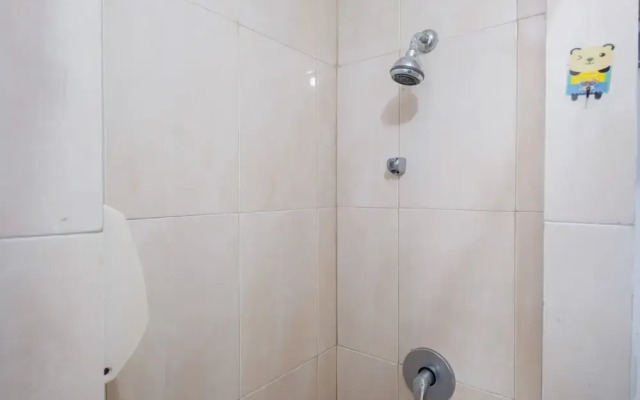 Relaxing Studio Apartment Mangga Dua Residence Near Itc Mall