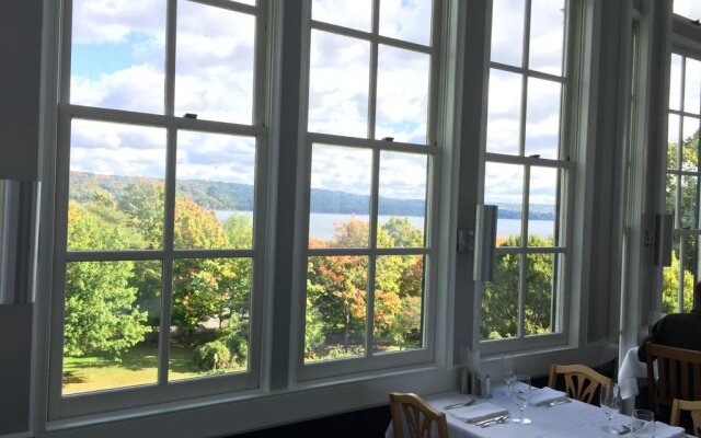 Inn at Taughannock Falls