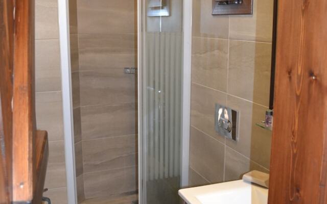 Assos Batik Iskele Beach Hotel