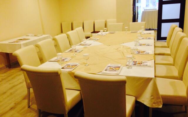 Bahira Suite Hotel