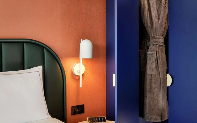 art'otel London Battersea Power Station powered by Radisson Hotels