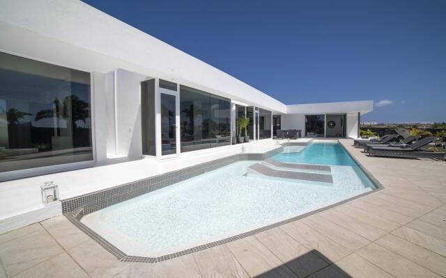 Villa Valhalla (Tina)