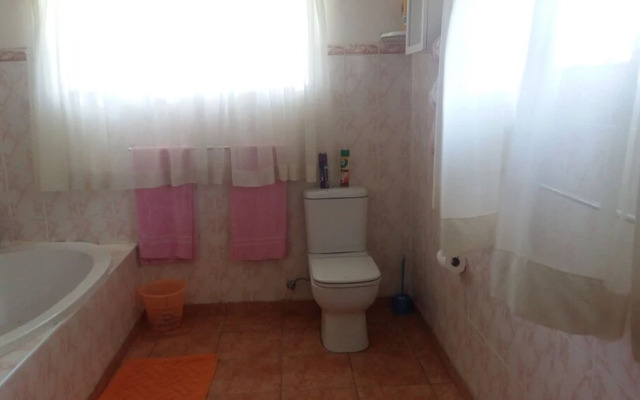 Ashley's Guest House