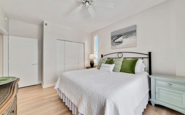 Beach Colony West 6D