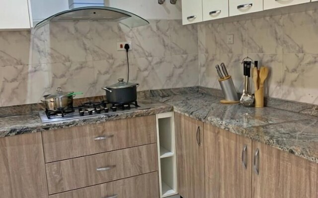 Luxury Atlantic Beach View Apartment in Lekki