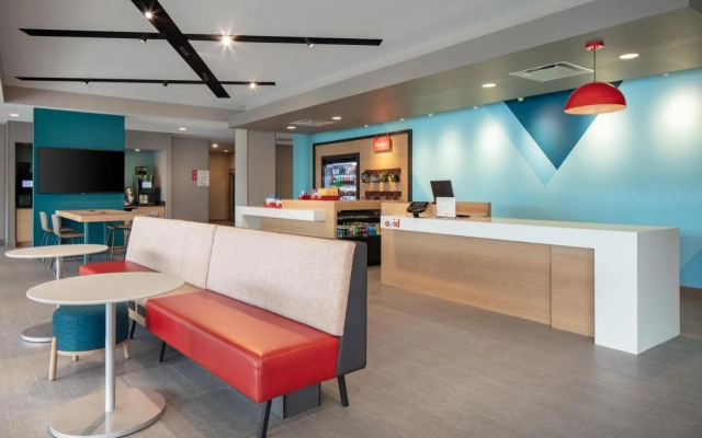 avid hotels Madison - Monona by IHG