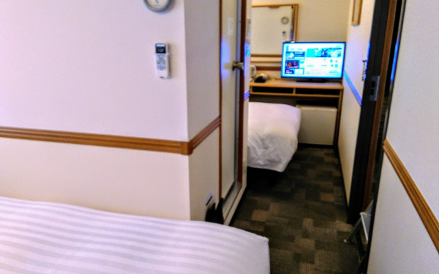 Toyoko Inn Shin-osaka Chuo-guchi Shinkan