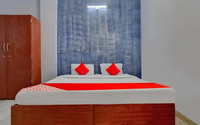 Spot On 806322 Hotel Kings Night