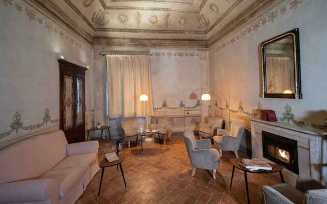 Delcorto Suites