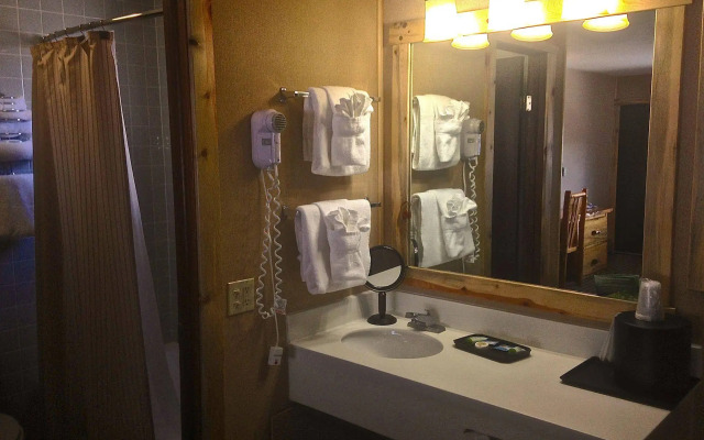 Hotel Estes