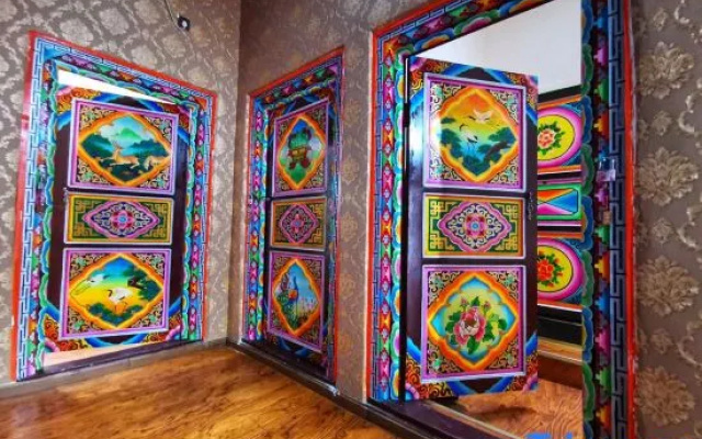 Zangjia Jiedai Brother Guest House
