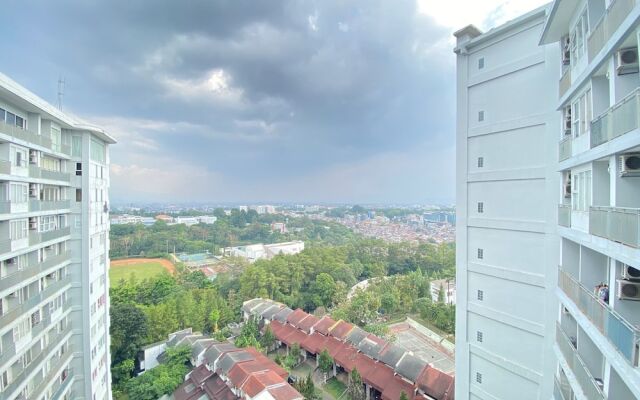 Pleasant 1Br Deluxe At Dago Suites Apartment Near Itb