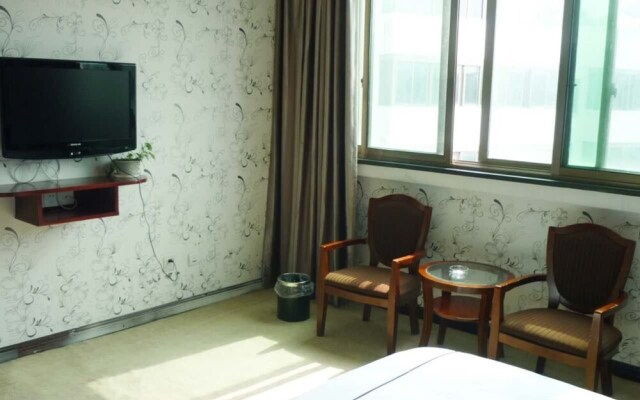Yi Wu Bai Rui Hotel