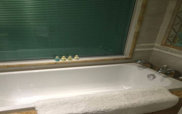 Grand International Hotel Chongqing