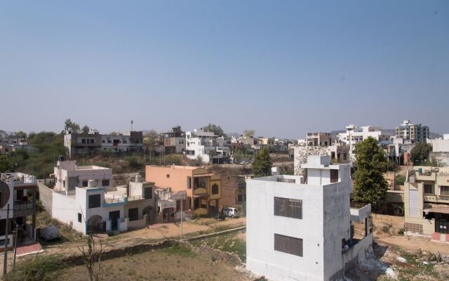 OYO 11743 Hotel Shree Krishna