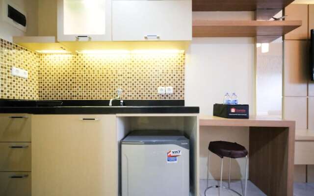 Compact And Comfy Studio At Puri Mas Apartment