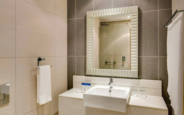 Protea Hotel by Marriott Takoradi Select