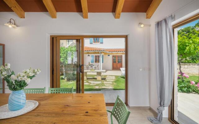 Casa Vita Holiday Home