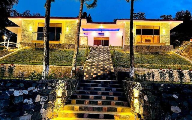 Husnain Resort
