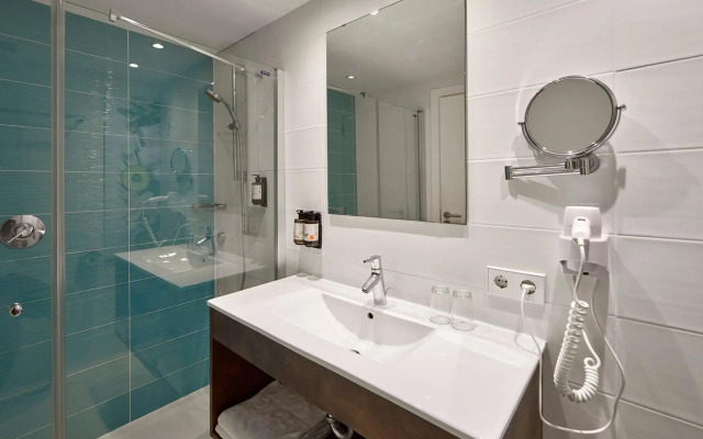 Universal Aparthotel Elisa