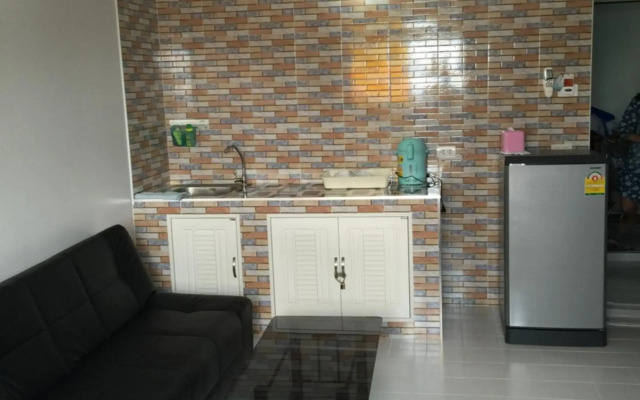 Muangthongthani Rental by Khun Dan
