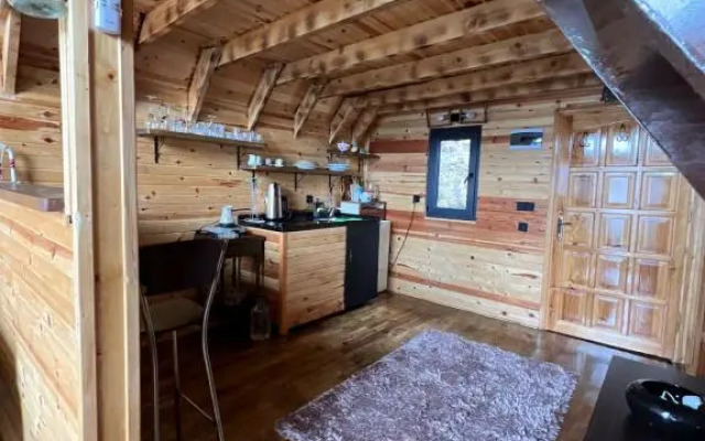 Brothers Bungalov & Villa