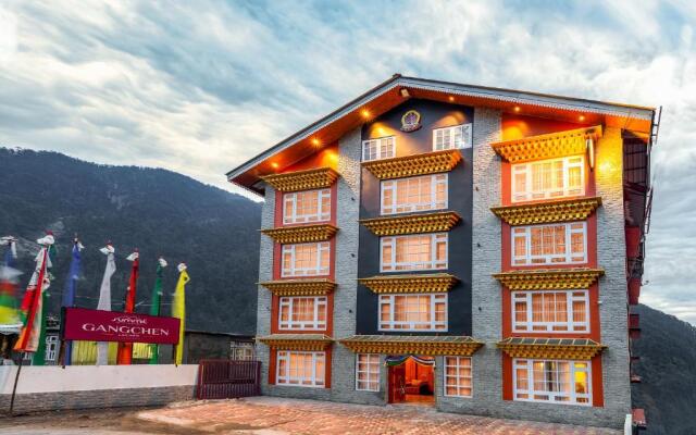 Summit Gangchen Hotel
