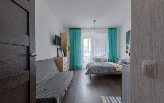 Kakadu on emb. Oktyabrskaya, 34, bldg. 4