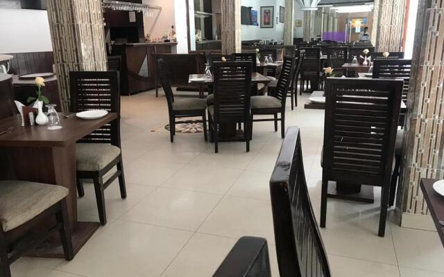Hotel Saptagiri