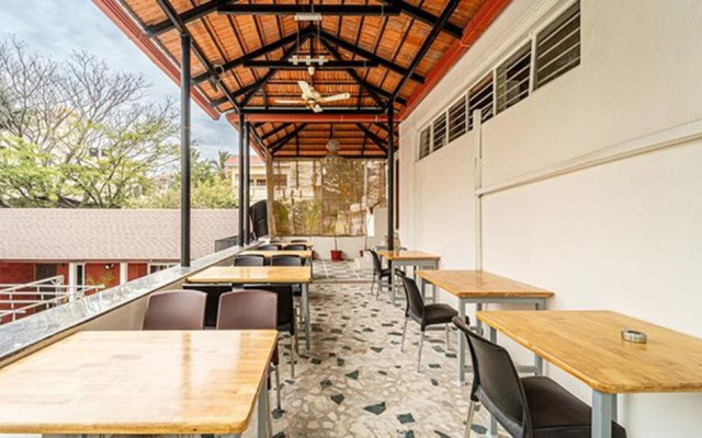 FabHotel Prime Seasons Suites HBR