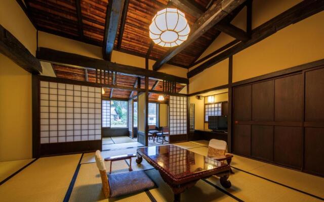 Traditional Onsen Ryokan Izu Yugashima Shirakabe