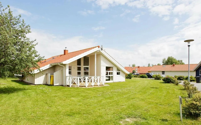 Four-Bedroom Holiday home in Otterndorf 13